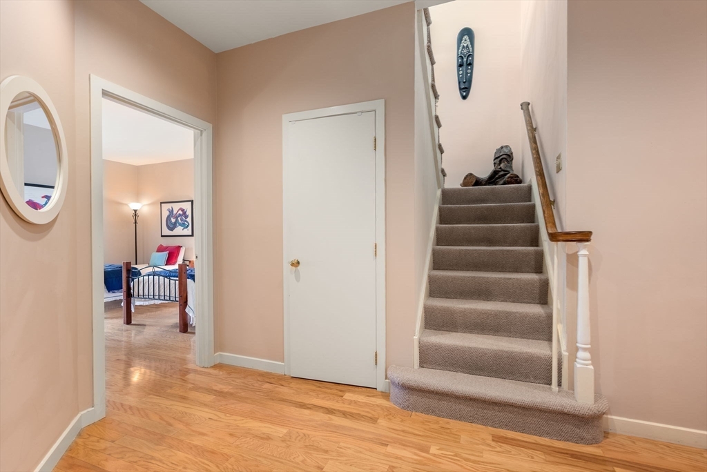 115 Algonquin Rd # 115