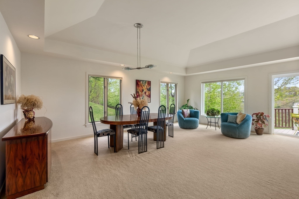 115 Algonquin Rd # 115