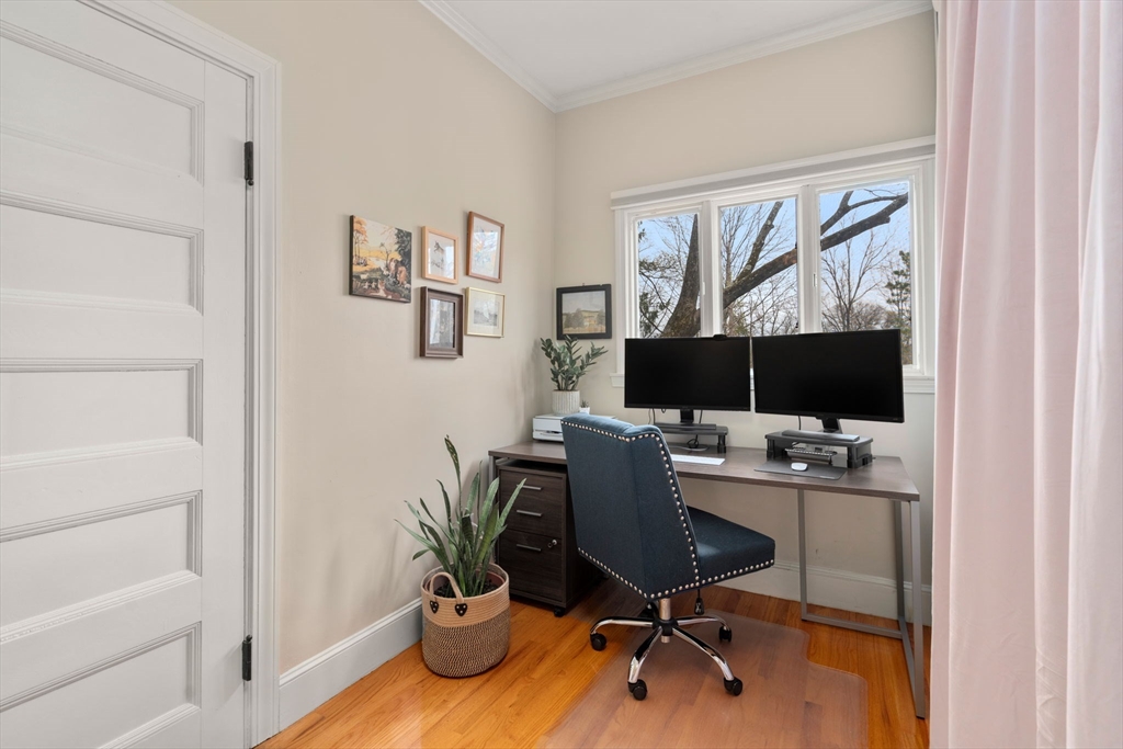 169 Hunnewell Ave # 3 Unit: 1 + 3