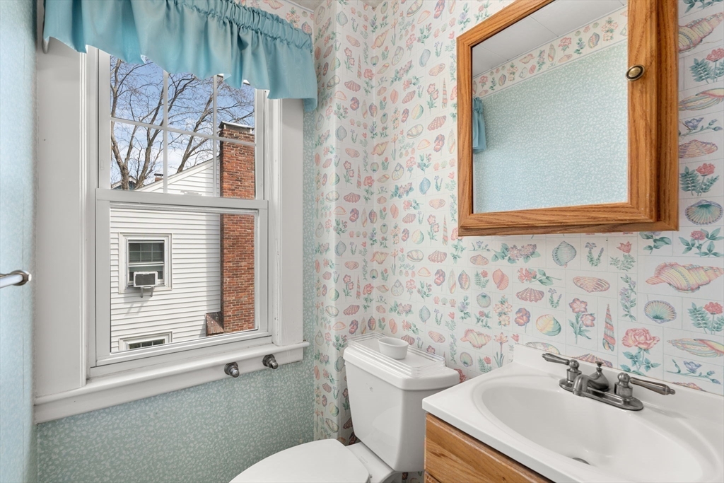 68 Willowdean Avenue