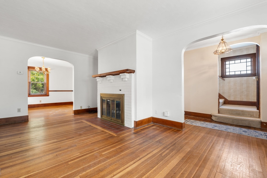 68 Willowdean Avenue