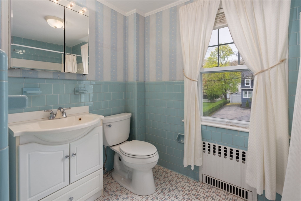 68 Willowdean Avenue