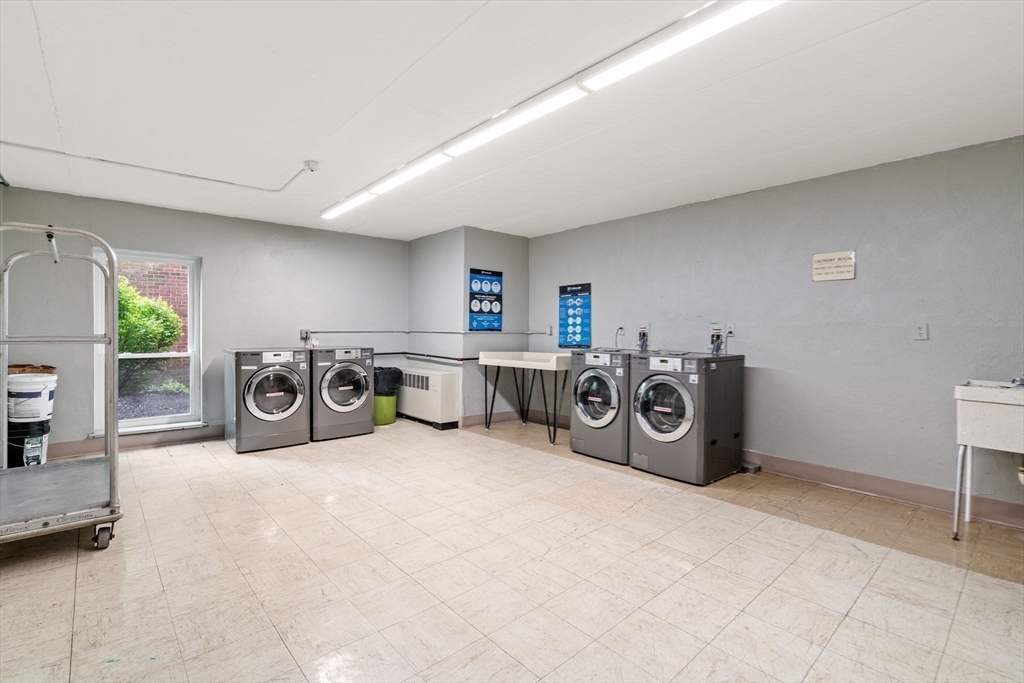 50-56 Broadlawn Park # 104