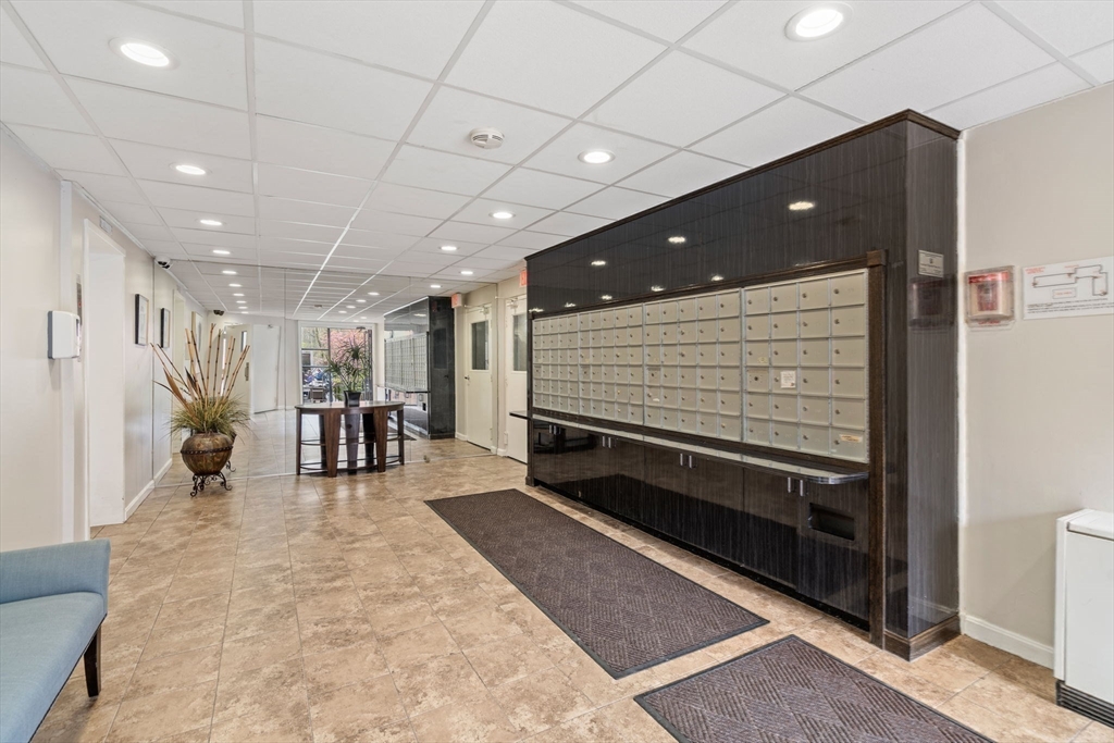 50-56 Broadlawn Park # 104