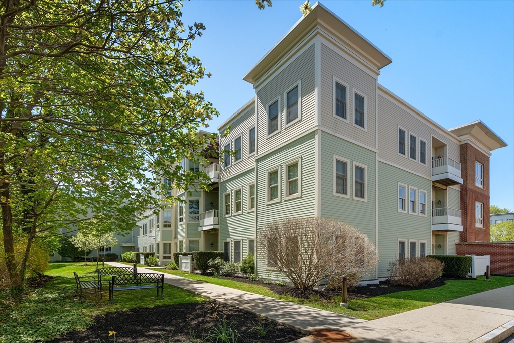 629 Hammond Street # W100