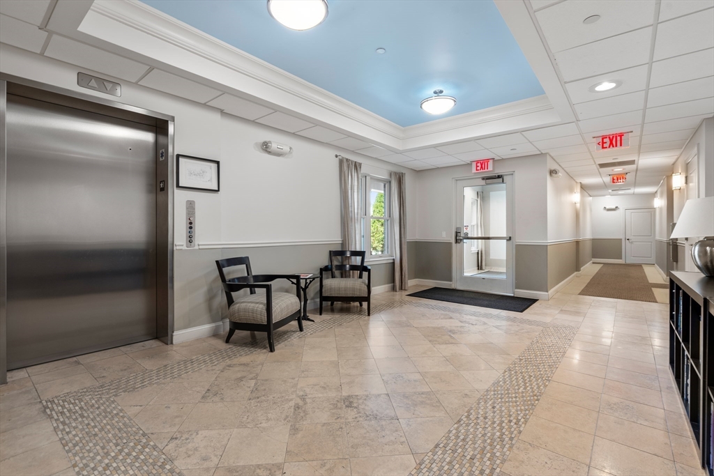 629 Hammond Street # W100