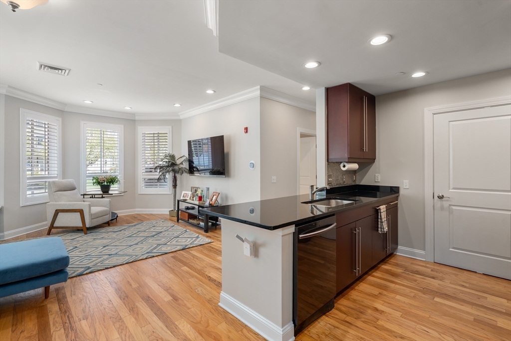 629 Hammond Street # W100