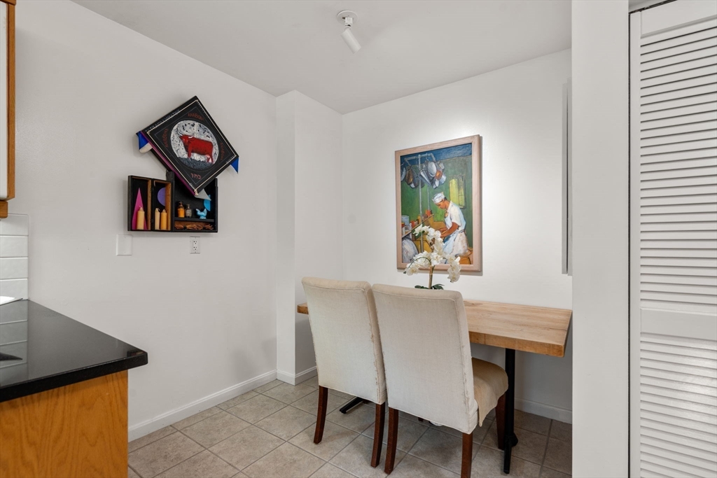 241 Perkins St # C105