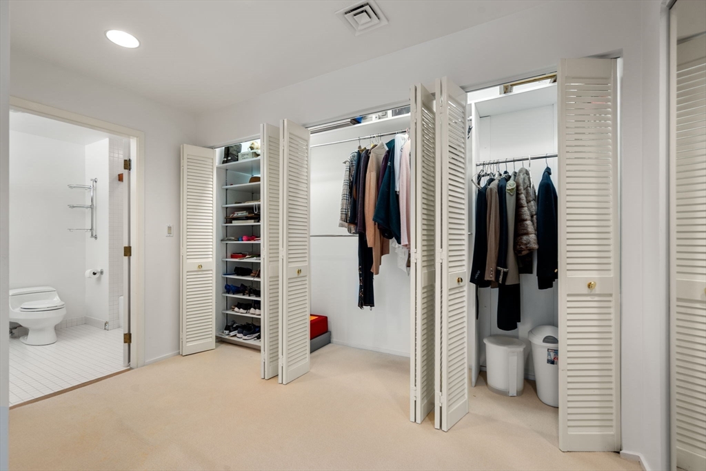 241 Perkins St # C105