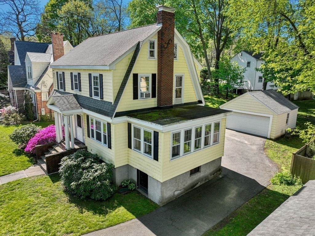 70 Vernon St