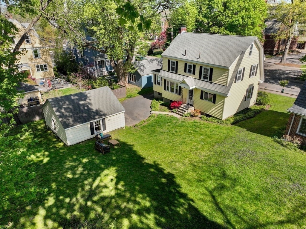 70 Vernon St