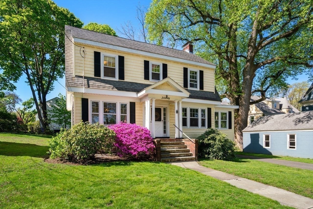 70 Vernon St