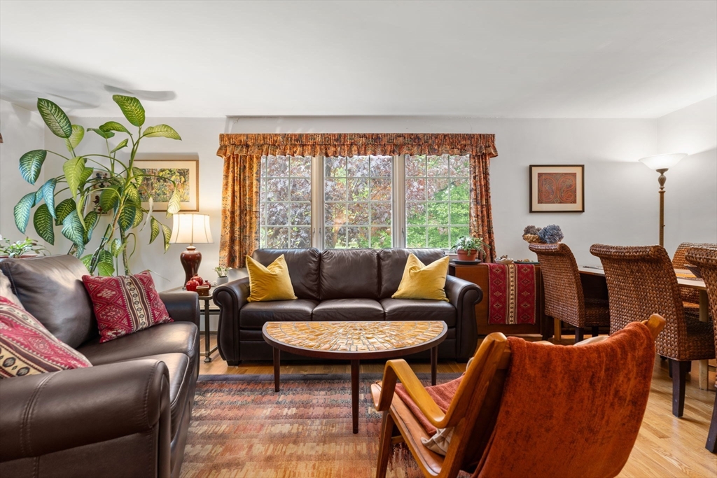 115 Beethoven Avenue
