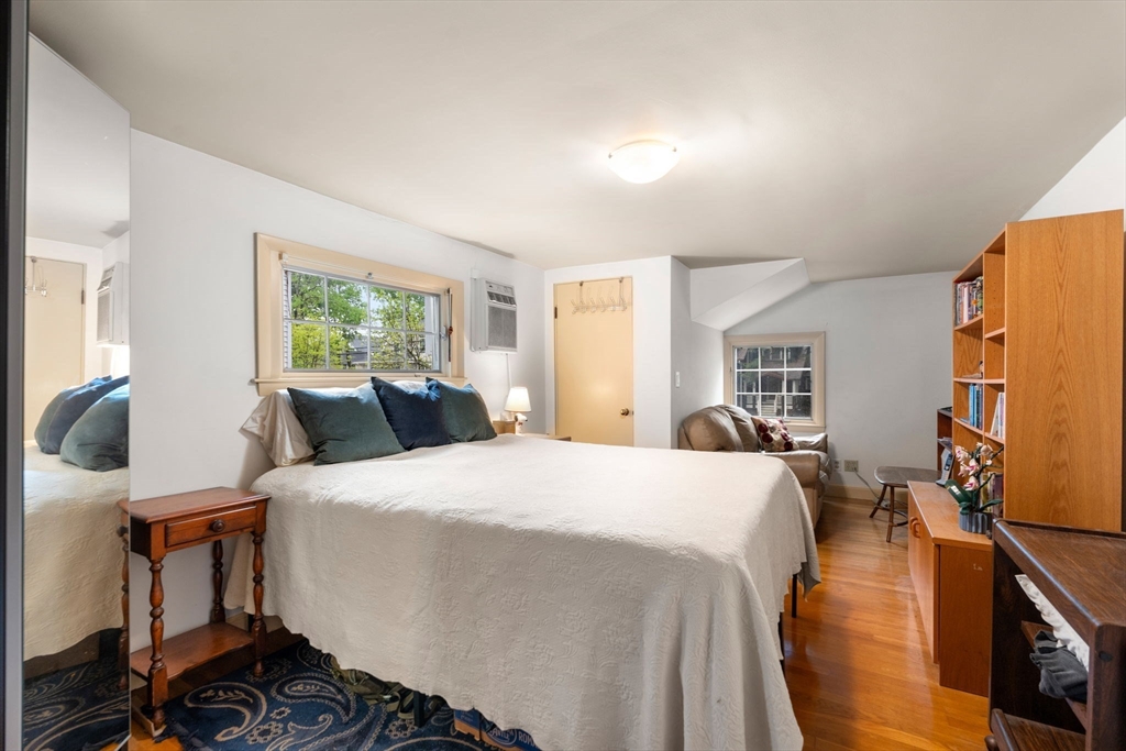 115 Beethoven Avenue