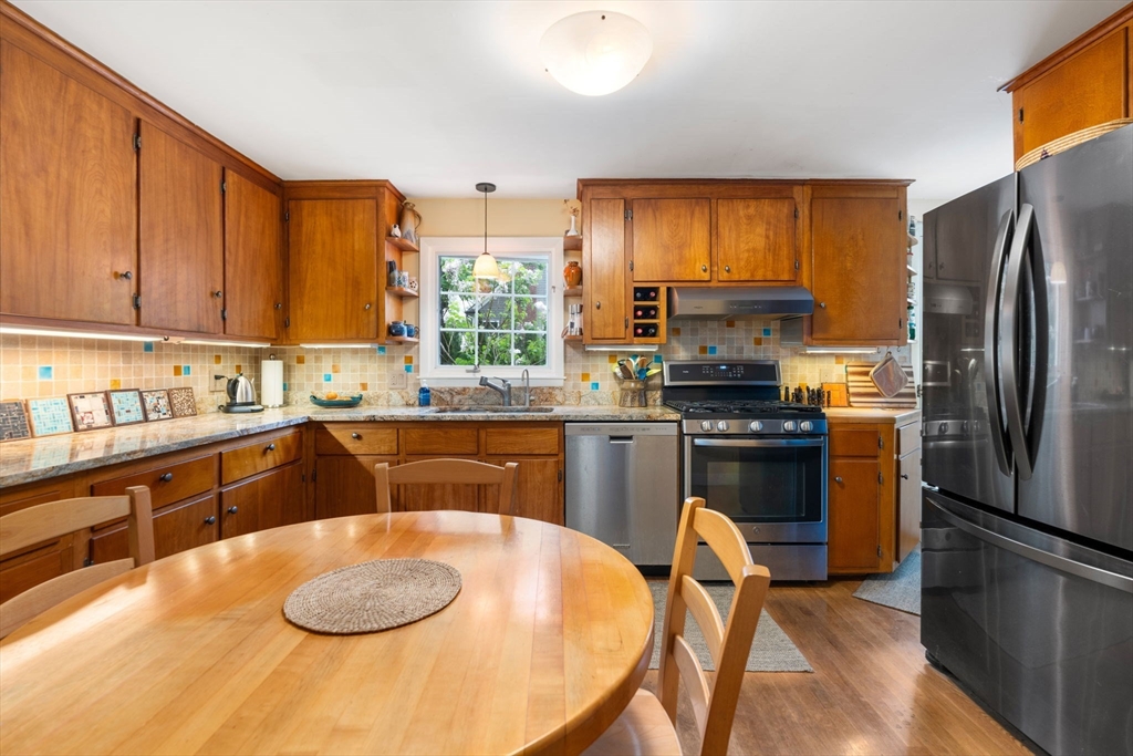 115 Beethoven Avenue