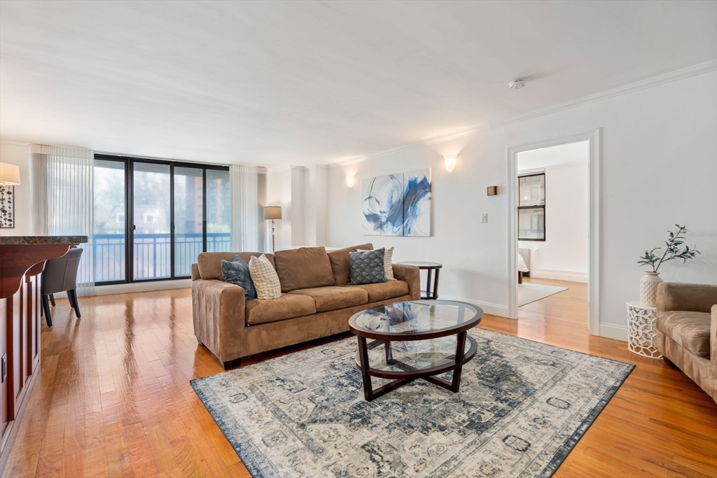 50 Longwood Ave # 214