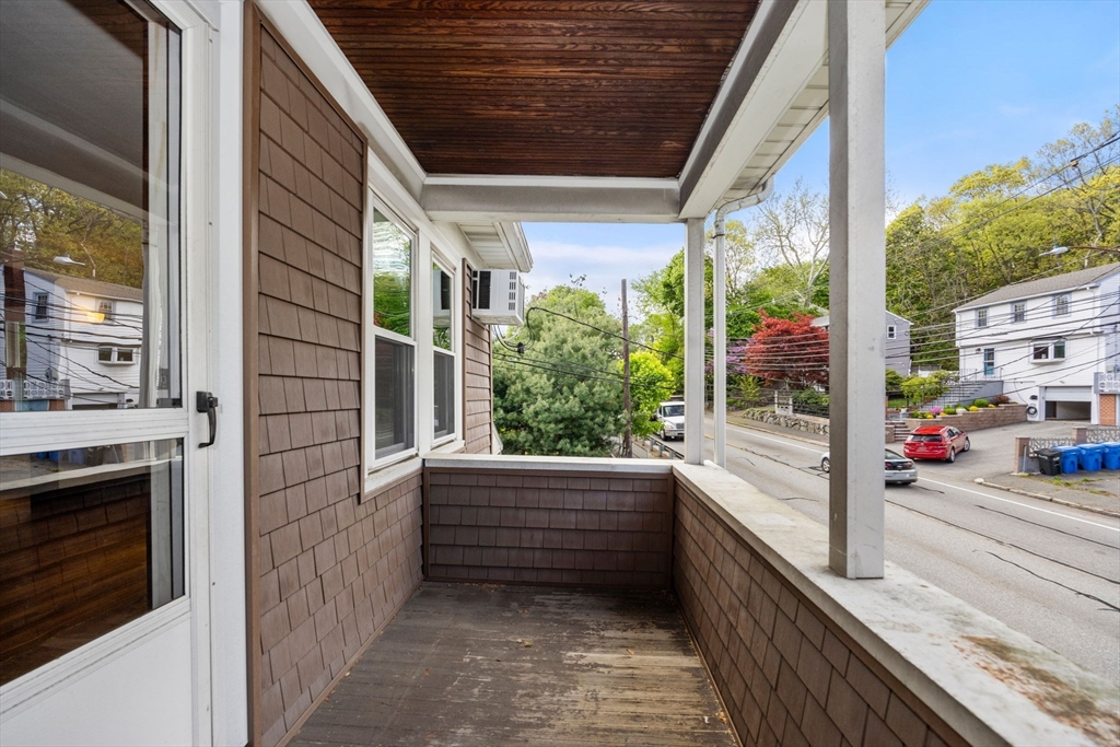 208-210 Weston Street