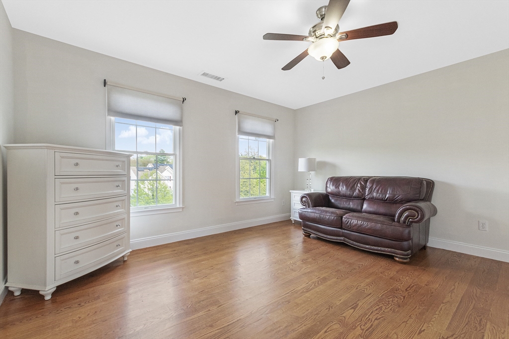 24 Valley View Dr