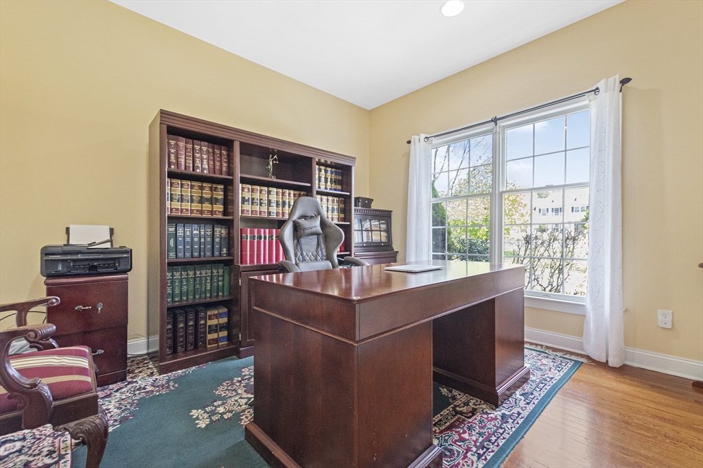 24 Valley View Dr
