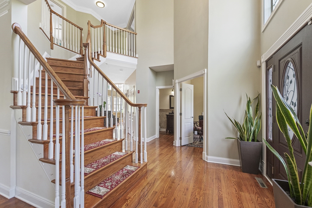 24 Valley View Dr