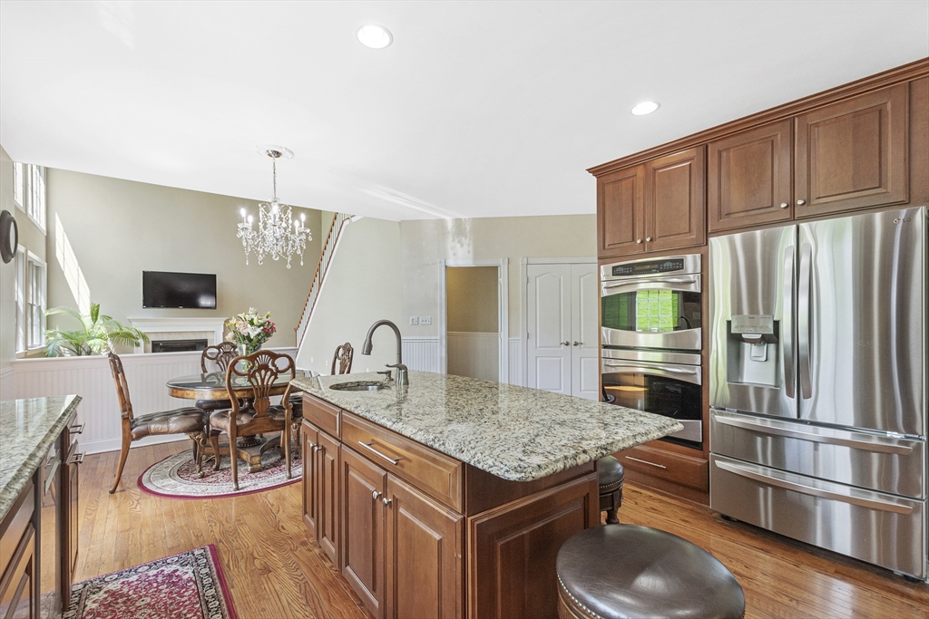 24 Valley View Dr
