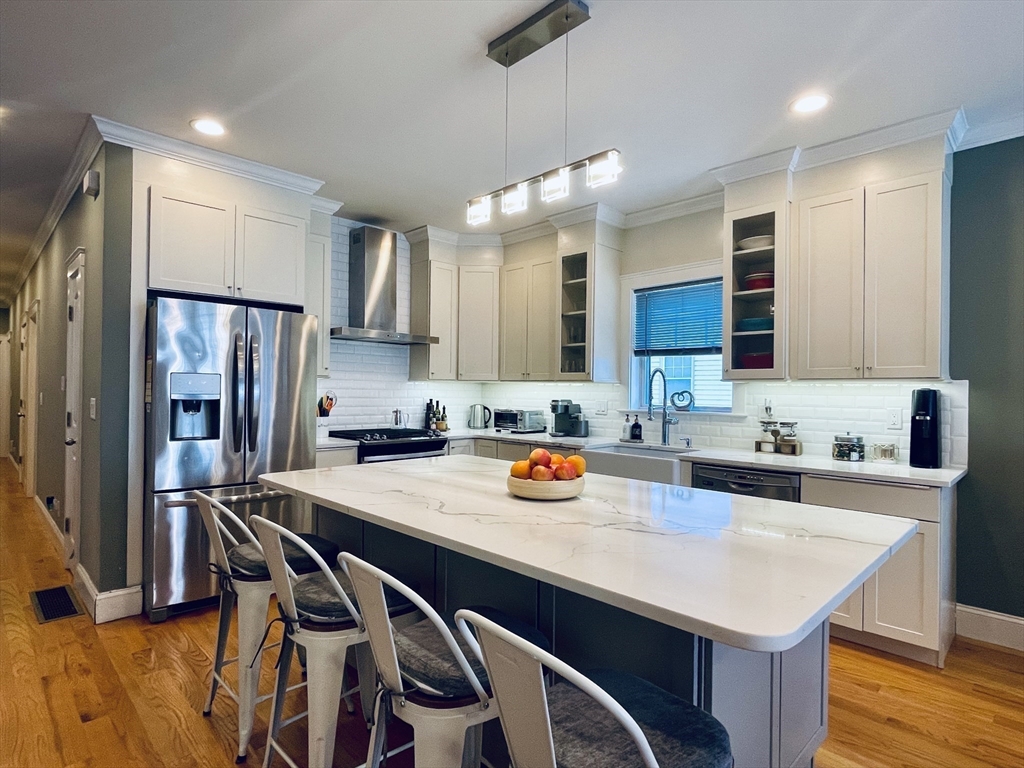 89 Sunnyside St # 89