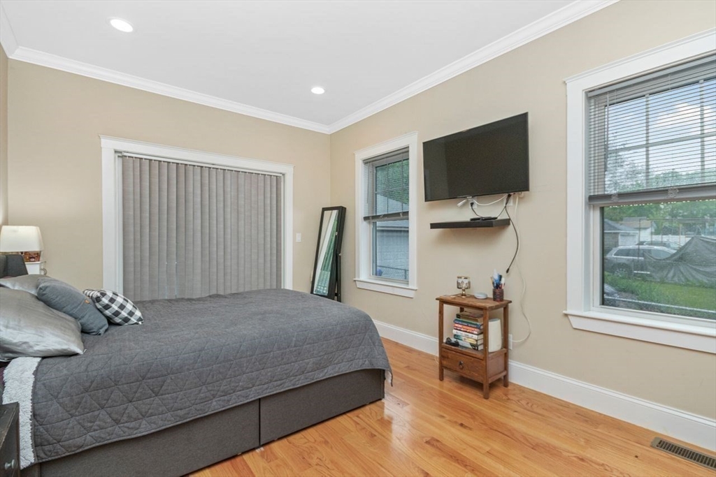 89 Sunnyside St # 89