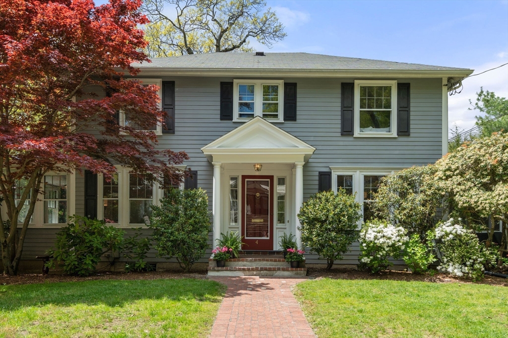 4 Pine Crest Rd