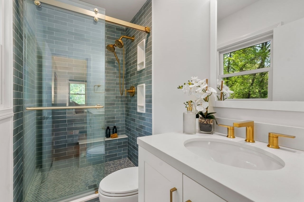 9 Arborwood Rd