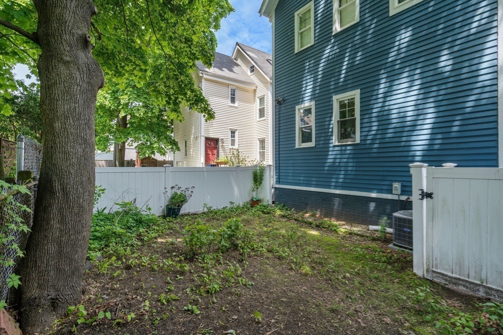 10 Campbell Park # 10