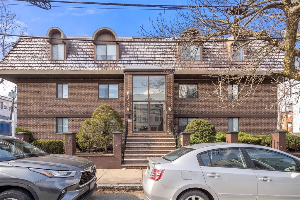 84 Grant St. # 12