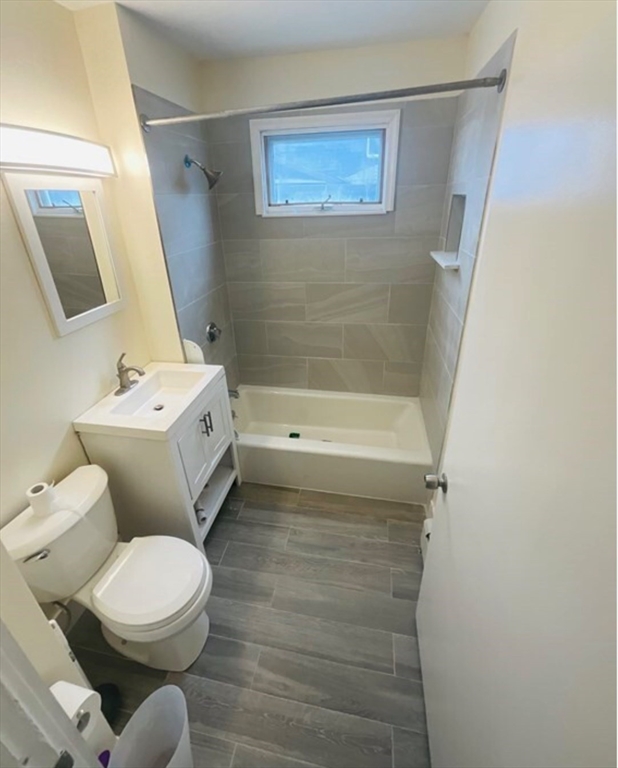 14 Cabot St # 1