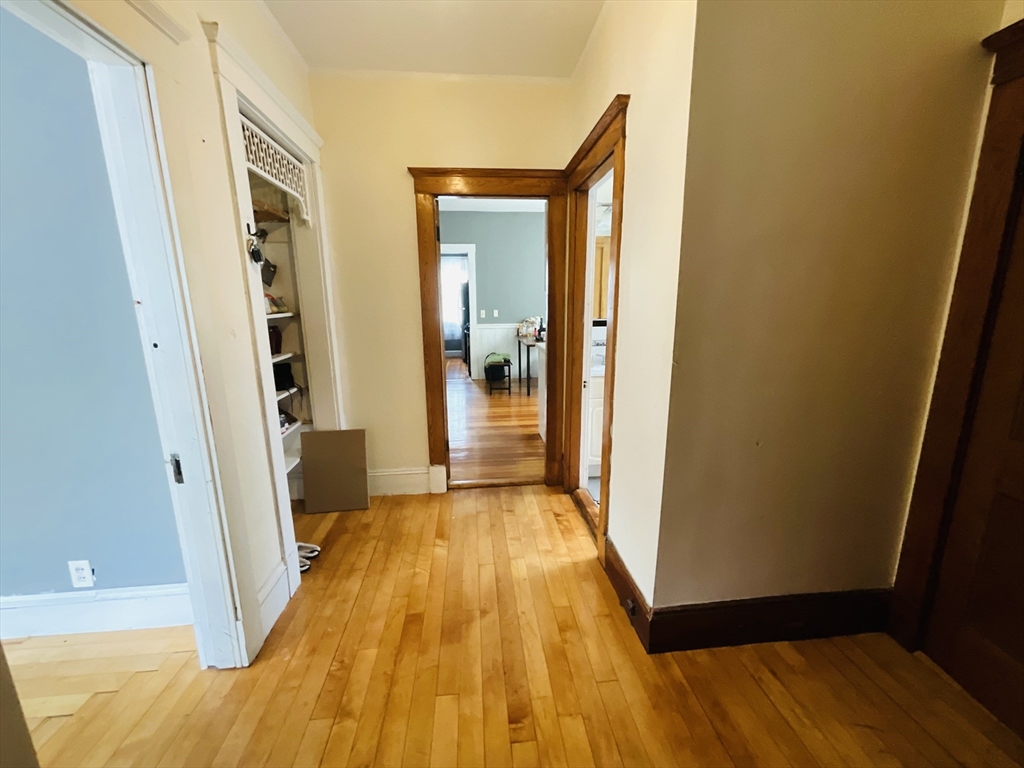 34 Newbury St # 1