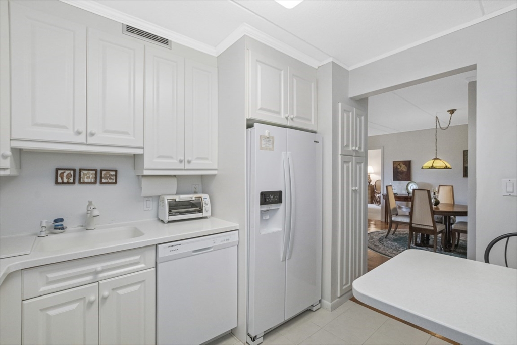 1550 Worcester Road # 620