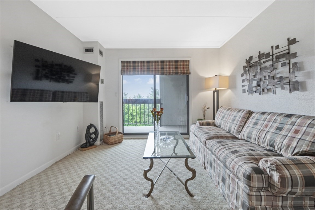1550 Worcester Road # 620