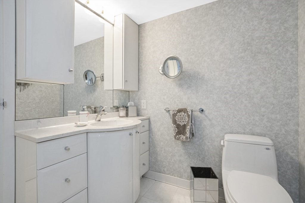 1550 Worcester Road # 620