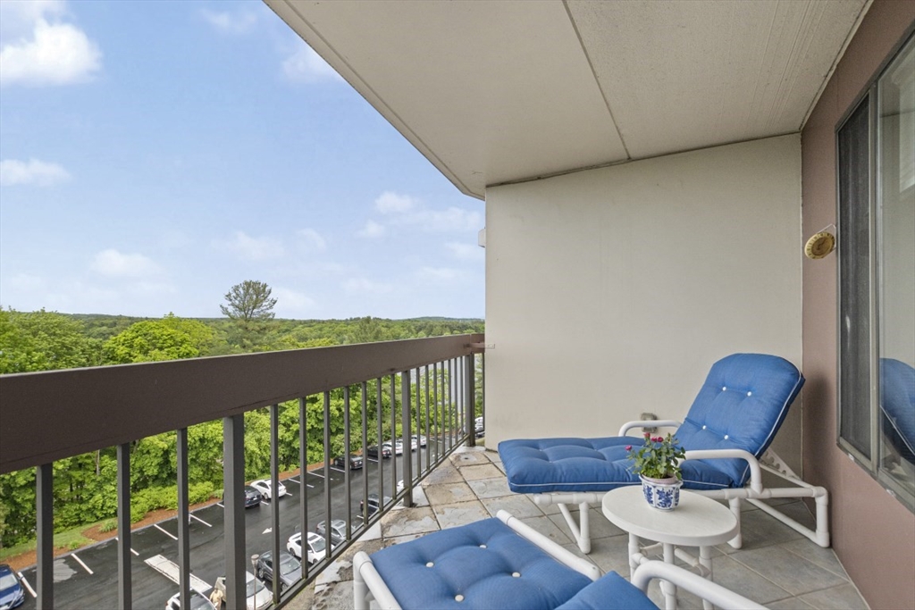 1550 Worcester Road # 620