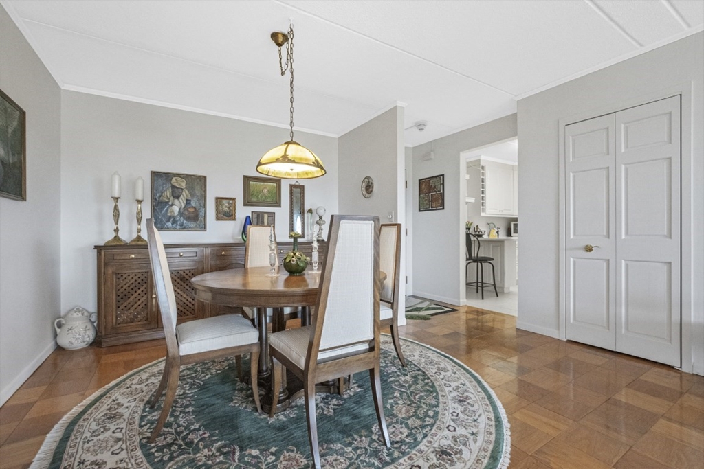 1550 Worcester Road # 620