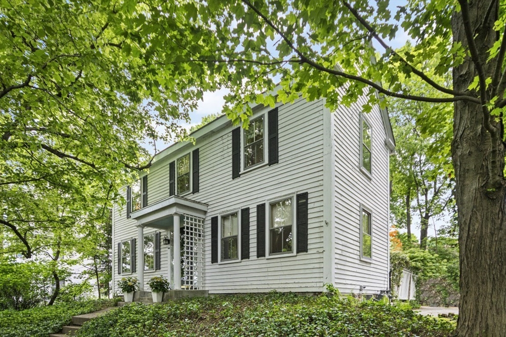 125 High St