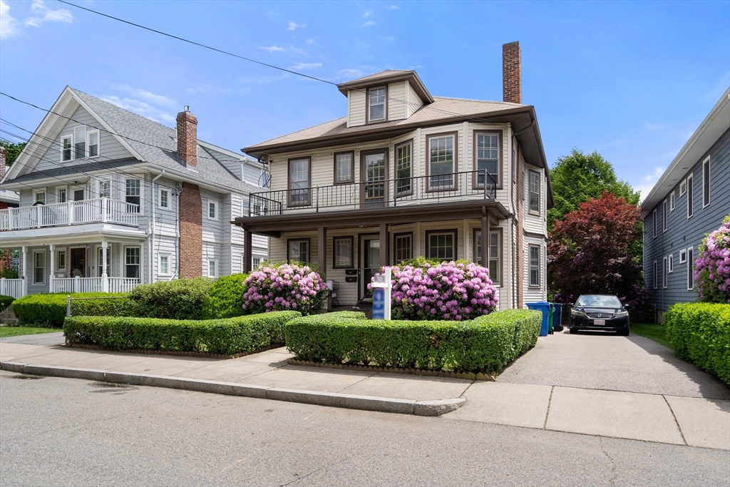 128 Jewett Street