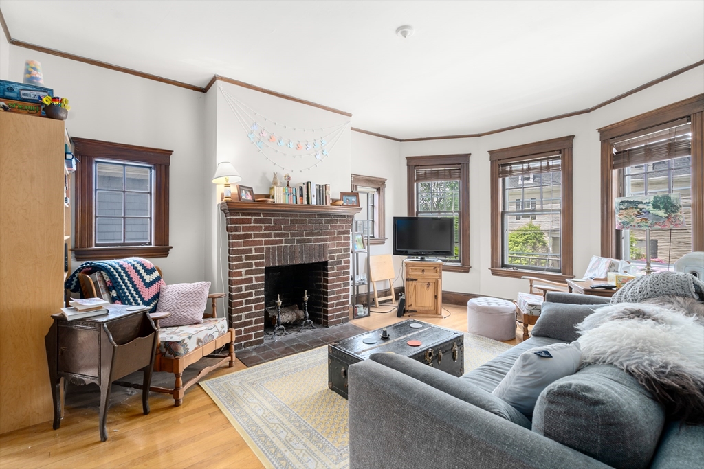 128 Jewett Street