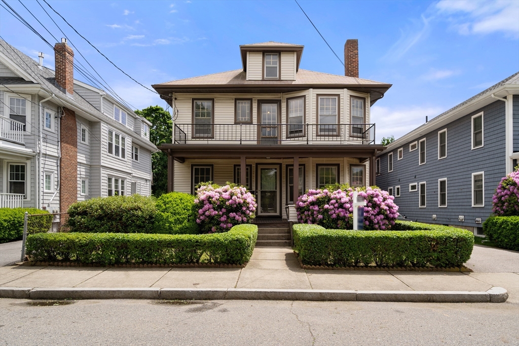 128 Jewett Street