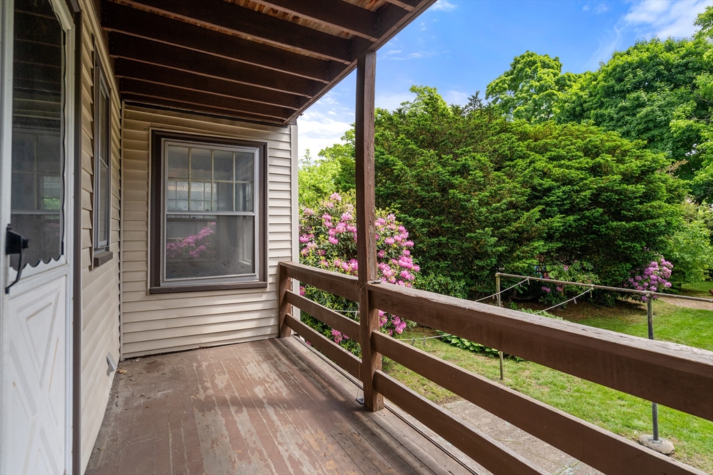 128 Jewett Street