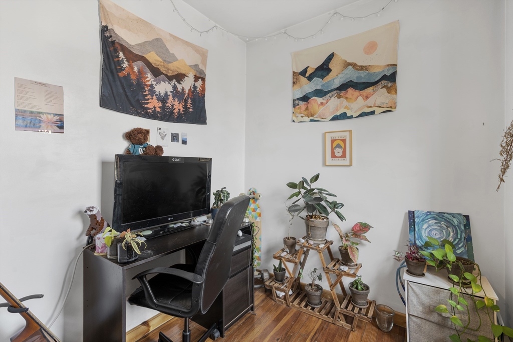 70 Empire St # 3
