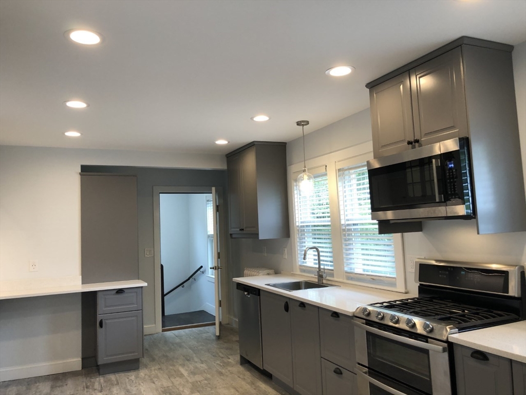 97-99 Clark Street # 99