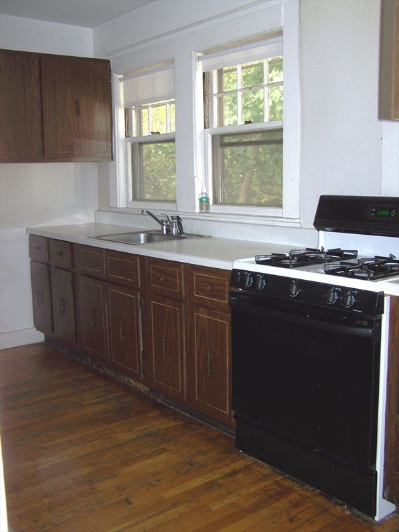 1667 Centre St # 2