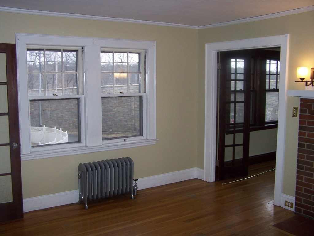 1667 Centre St # 2