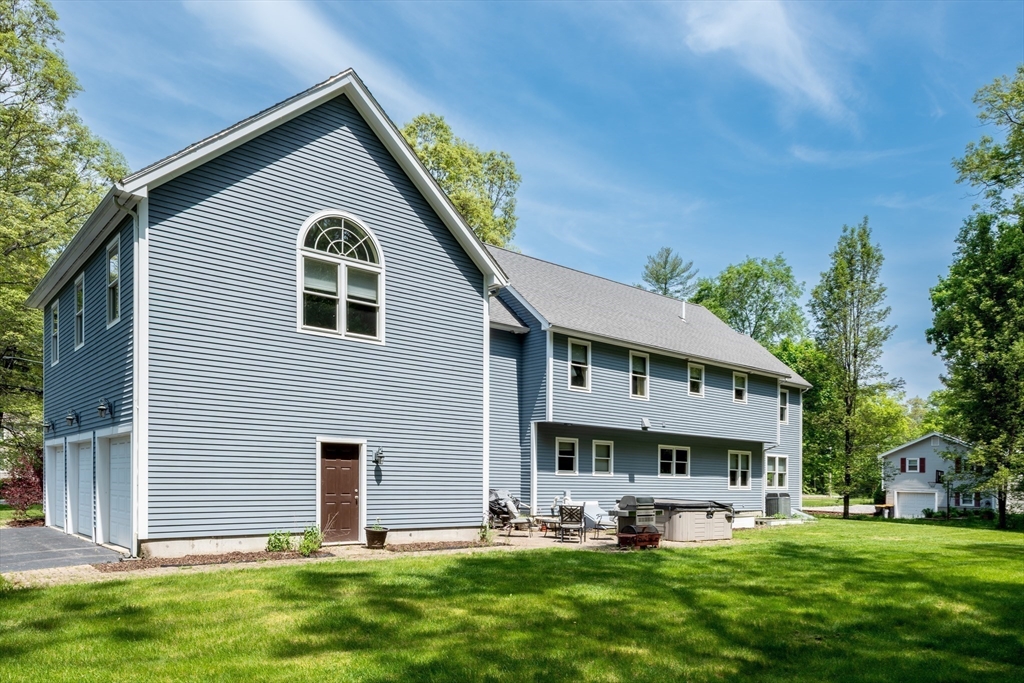 49 Plain Rd