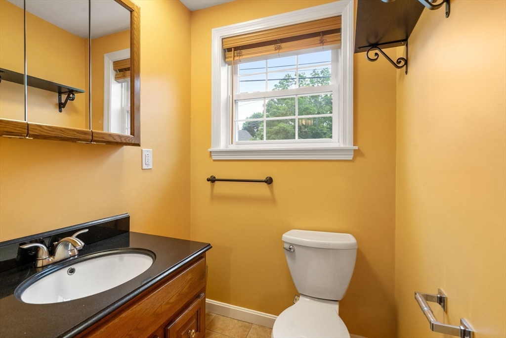 104 Crescent St # 1
