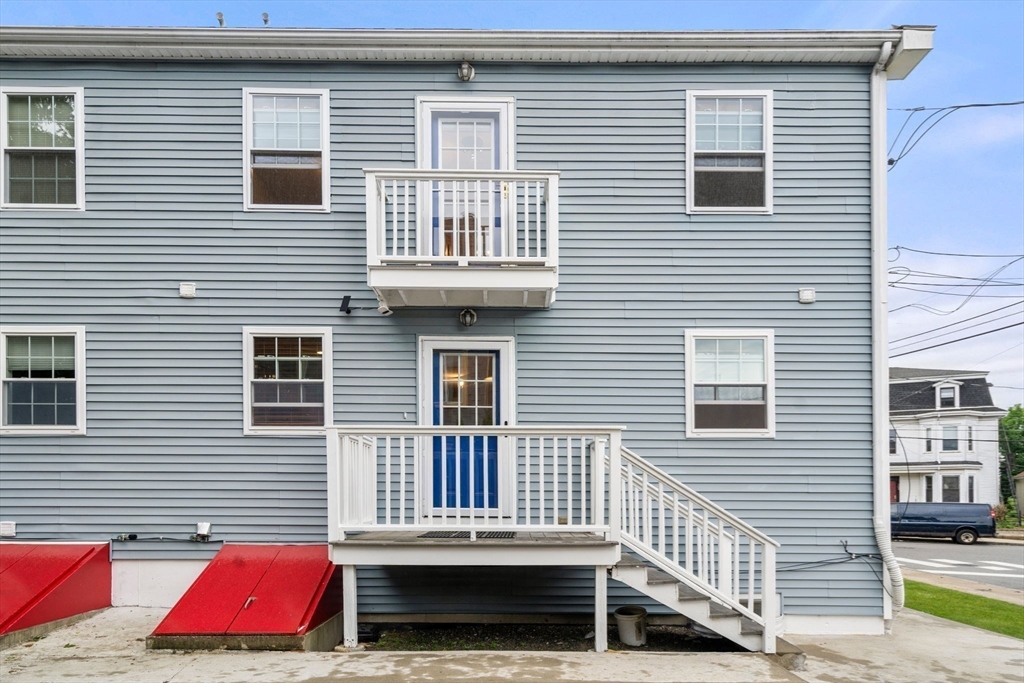 104 Crescent St # 1